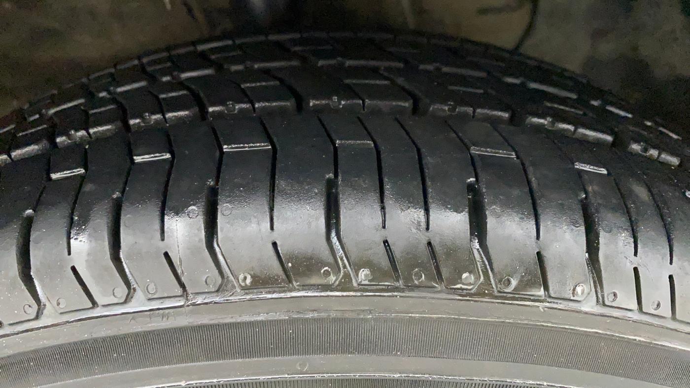 2019 Hyundai Verna 1.4 CRDi EX MT, Diesel, Manual, 56,943 km, Right Front Tyre Tread