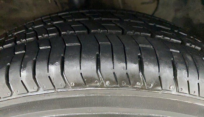 2019 Hyundai Verna 1.4 CRDi EX MT, Diesel, Manual, 56,943 km, Right Front Tyre Tread