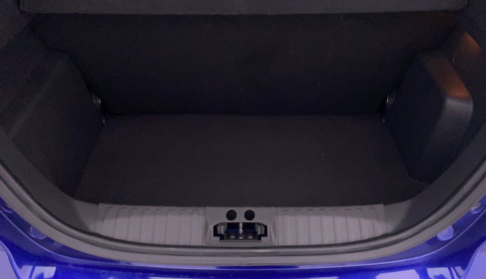 2017 Ford New Figo 1.2 TITANIUM, Petrol, Manual, 30,657 km, Boot Inside View