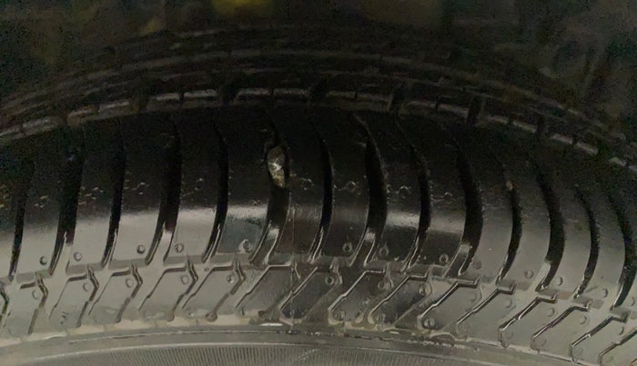 2018 Ford Ecosport TITANIUM 1.5L PETROL, Petrol, Manual, 34,579 km, Right Front Tyre Tread