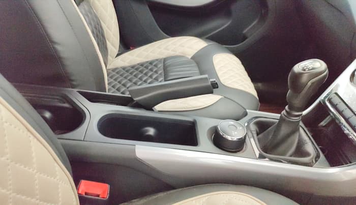 2023 Tata NEXON XM PLUS SUNROOF PETROL, Petrol, Manual, 45,577 km, Gear Lever