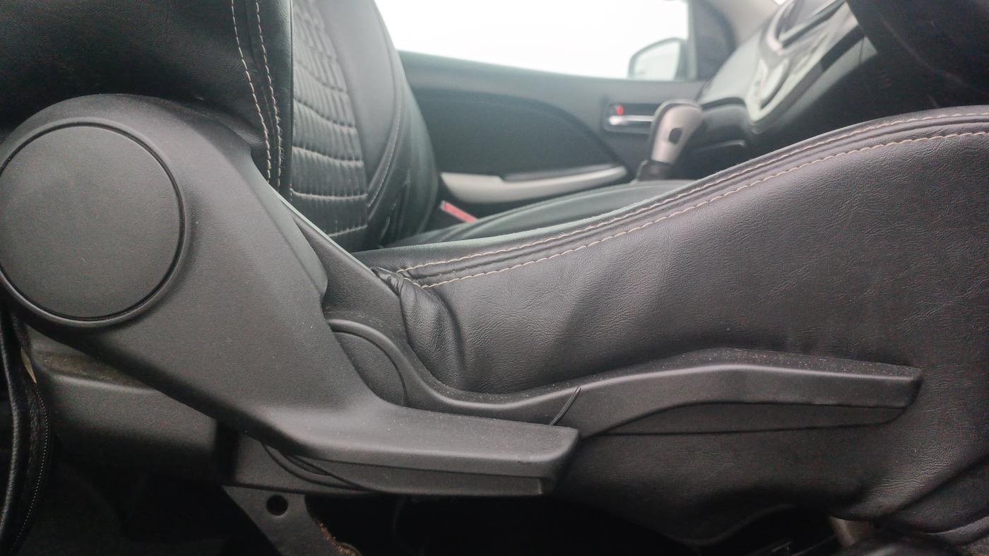 2018 Maruti Baleno ALPHA CVT PETROL 1.2, Petrol, Automatic, 57,225 km, Driver Side Adjustment Panel