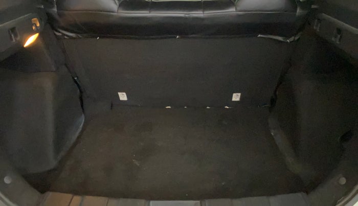 2021 Tata NEXON XM SUNROOF PETROL, Petrol, Manual, 37,103 km, Boot Inside