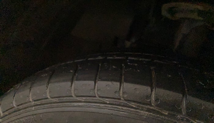 2021 Tata NEXON XM SUNROOF PETROL, Petrol, Manual, 37,103 km, Left Front Tyre Tread