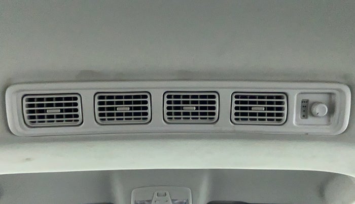 2019 Maruti XL6 ALPHA SHVS  MT, Petrol, Manual, 17,470 km, Rear AC Vents