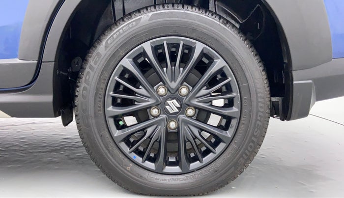 2019 Maruti XL6 ALPHA SHVS  MT, Petrol, Manual, 17,470 km, Left Rear Wheel