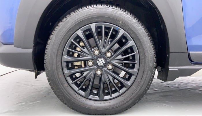 2019 Maruti XL6 ALPHA SHVS  MT, Petrol, Manual, 17,470 km, Left Front Wheel