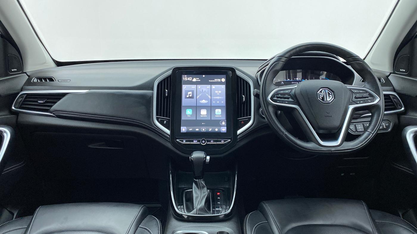 2021 MG HECTOR SHARP DCT PETROL, Petrol, Automatic, 8,832 km, Dashboard
