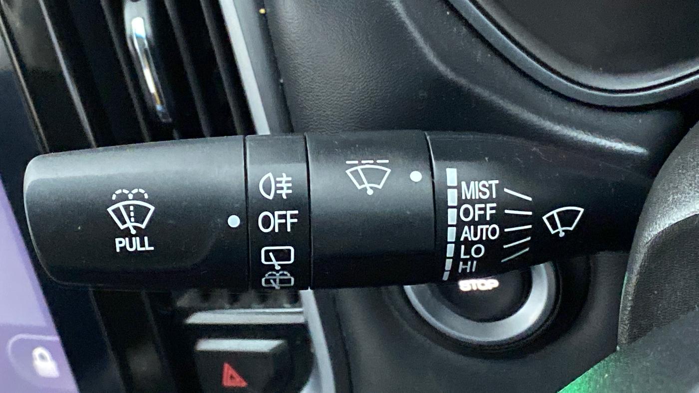 2021 MG HECTOR SHARP DCT PETROL, Petrol, Automatic, 8,832 km, Rain Sensing Wipers