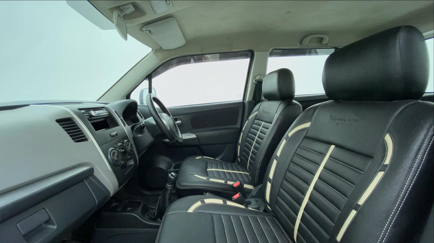 2012 Maruti Wagon R 1.0 LXI, CNG, Manual, 72,983 km, Right Side Front Door Cabin