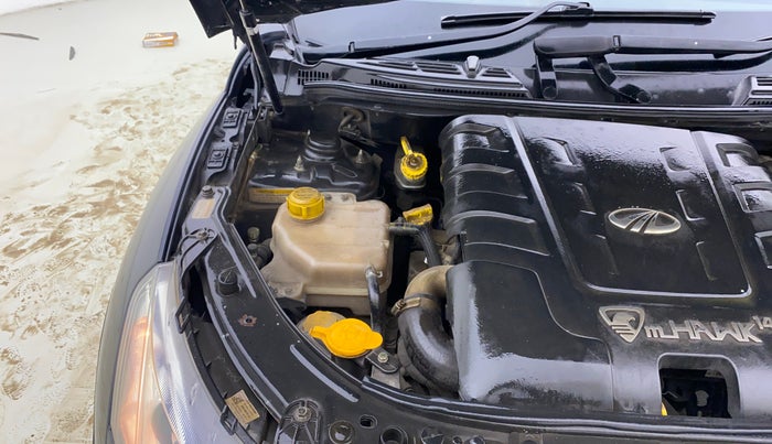 2016 Mahindra XUV500 W10 AT, Diesel, Automatic, 1,10,388 km, Engine View - Right