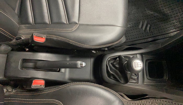 2016 Maruti Swift ZXI, Petrol, Manual, 1,05,195 km, Gear Lever