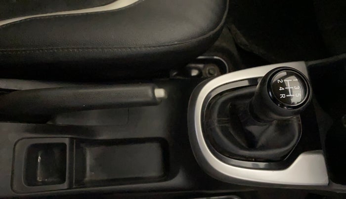 2019 Honda WR-V 1.2L I-VTEC VX MT, Petrol, Manual, 70,392 km, Gear Lever