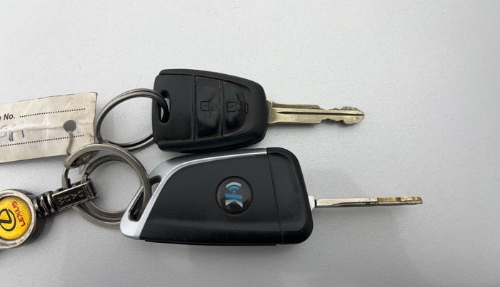 2018 Hyundai Grand i10 MAGNA 1.2 KAPPA VTVT, Petrol, Manual, 69,272 km, Key Close Up