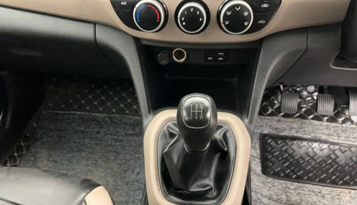 2018 Hyundai Grand i10 MAGNA 1.2 KAPPA VTVT, Petrol, Manual, 69,272 km, Gear Lever