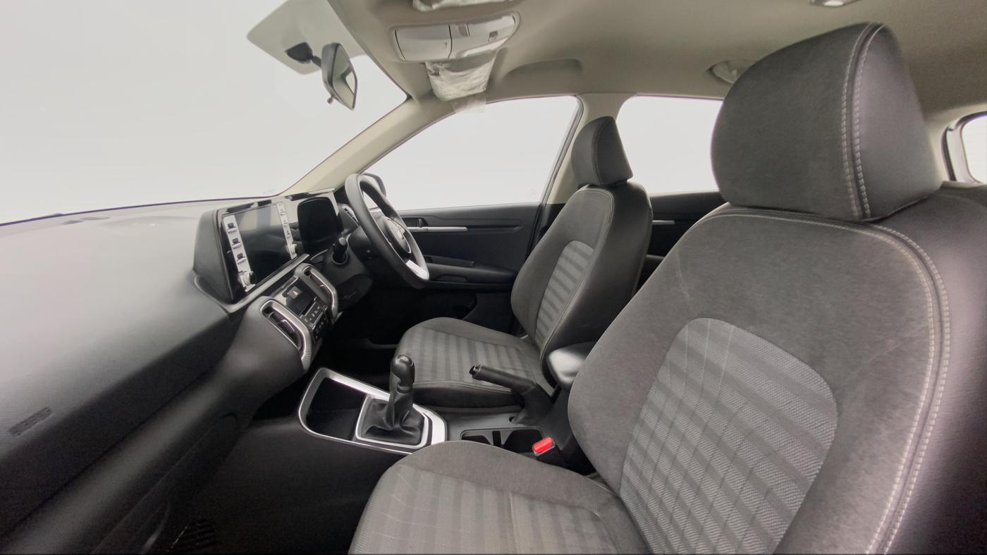 2020 KIA SONET HTK PLUS, Petrol, Manual, 38,471 km, Right Side Front Door Cabin