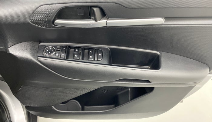 2020 KIA SONET HTK PLUS, Petrol, Manual, 38,471 km, Driver Side Door Panels Control