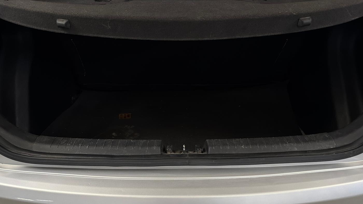 2018 Hyundai Elite i20 SPORTZ 1.2, Petrol, Manual, 1,00,200 km, Boot Inside