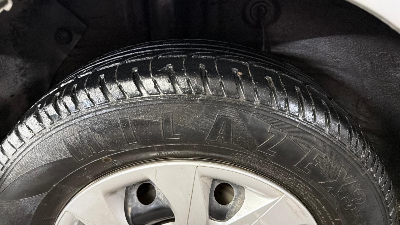 2018 Hyundai Elite i20 SPORTZ 1.2, Petrol, Manual, 1,00,200 km, Right Rear Tyre Tread