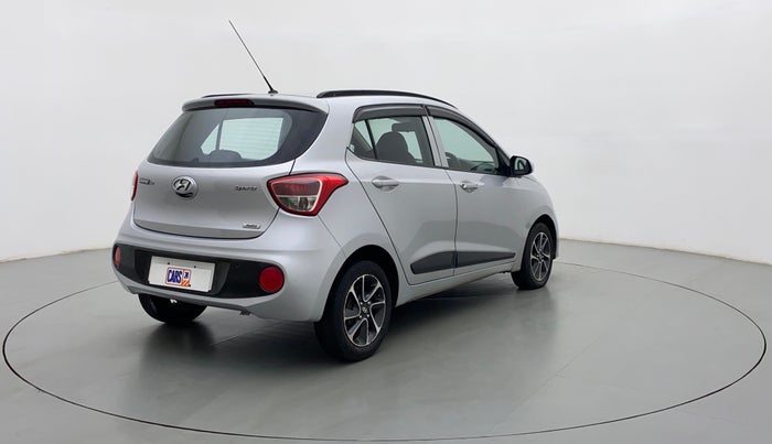 2017 Hyundai Grand i10 SPORTZ AT 1.2 KAPPA VTVT, Petrol, Automatic, 83,927 km, Right Back Diagonal