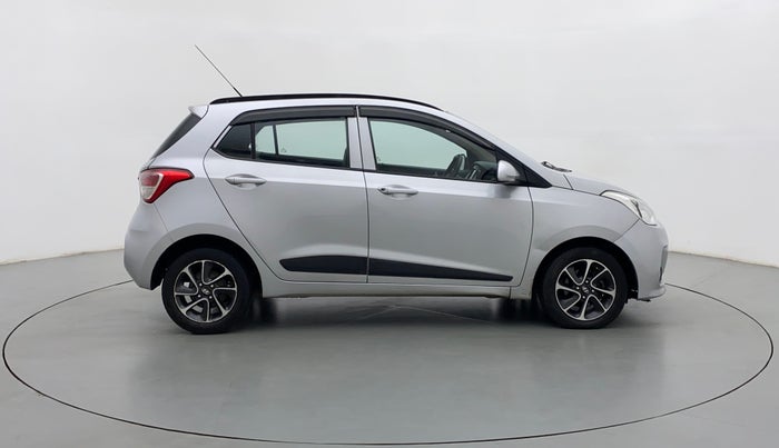 2017 Hyundai Grand i10 SPORTZ AT 1.2 KAPPA VTVT, Petrol, Automatic, 83,927 km, Right Side