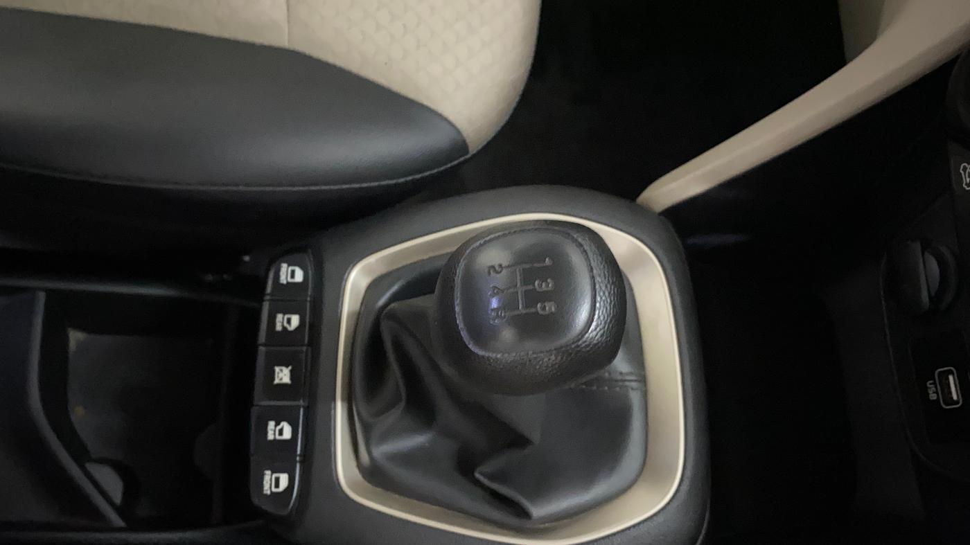 2020 Hyundai NEW SANTRO SPORTZ MT, Petrol, Manual, 45,201 km, Gear Lever