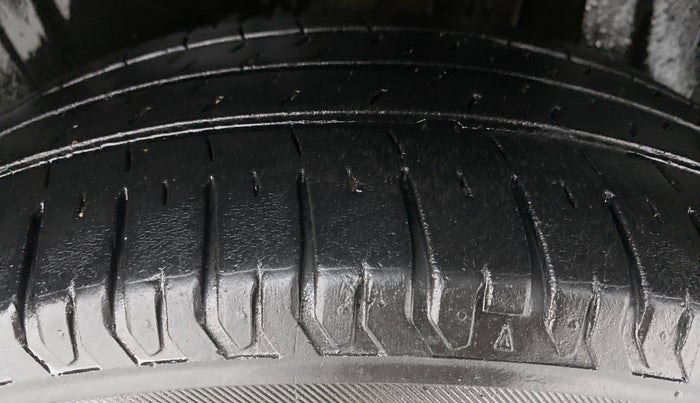 2020 Maruti XL6 ZETA AT, Petrol, Automatic, 41,156 km, Left Rear Tyre Tread