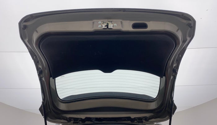 2020 Maruti XL6 ZETA AT, Petrol, Automatic, 41,156 km, Boot Door Open