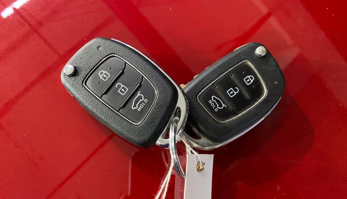 2016 Hyundai Creta BASE 1.6 PETROL, Petrol, Manual, 67,835 km, Key Close Up