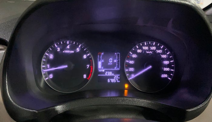 2016 Hyundai Creta BASE 1.6 PETROL, Petrol, Manual, 67,835 km, Odometer Image