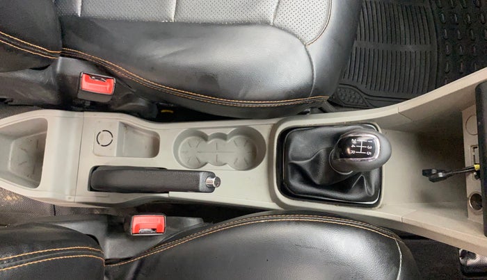 2018 Tata Tiago XM PETROL, Petrol, Manual, 45,566 km, Gear Lever