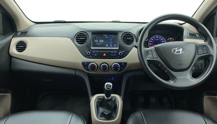2017 Hyundai Grand i10 SPORTZ 1.2 KAPPA VTVT, Petrol, Manual, 39,999 km, Dashboard