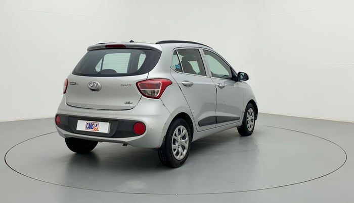 2017 Hyundai Grand i10 SPORTZ 1.2 KAPPA VTVT, Petrol, Manual, 39,999 km, Right Back Diagonal