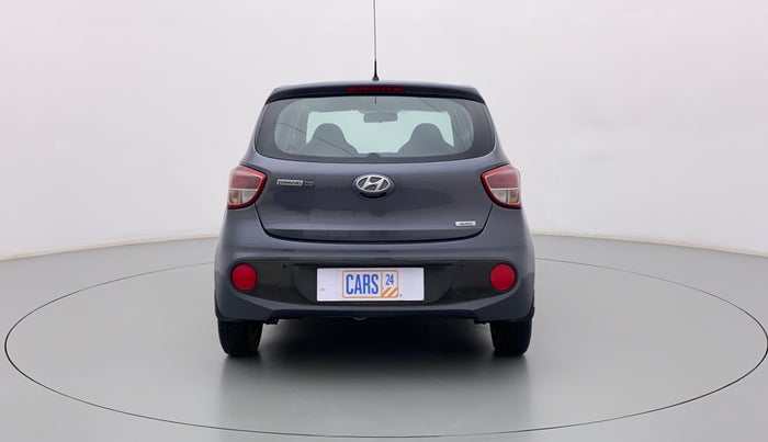 2017 Hyundai Grand i10 MAGNA AT 1.2 KAPPA VTVT, Petrol, Automatic, 21,368 km, Back/Rear