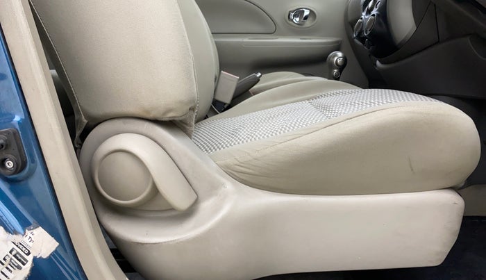 2016 Nissan Micra XL CVT, Petrol, Automatic, 47,444 km, Driver Side Adjustment Panel