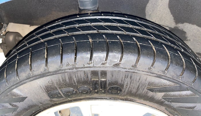 2016 Nissan Micra XL CVT, Petrol, Automatic, 47,444 km, Right Rear Tyre Tread