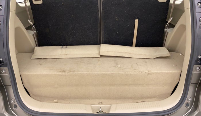 2022 Maruti Ertiga VXI CNG, CNG, Manual, 21,141 km, Boot Inside