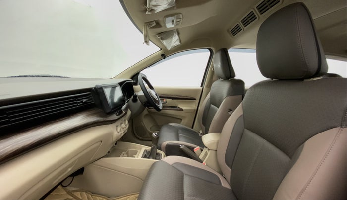 2022 Maruti Ertiga VXI CNG, CNG, Manual, 21,141 km, Right Side Front Door Cabin