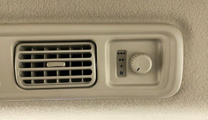 2022 Maruti Ertiga VXI CNG, CNG, Manual, 21,141 km, Rear AC Temperature Control