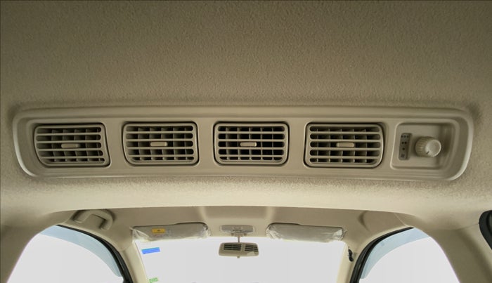 2022 Maruti Ertiga VXI CNG, CNG, Manual, 21,141 km, Rear AC Vents