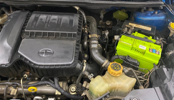 2018 Tata NEXON XZ PLUS DIESEL DUAL TONE, Diesel, Manual, 61,495 km, Engine View - Left