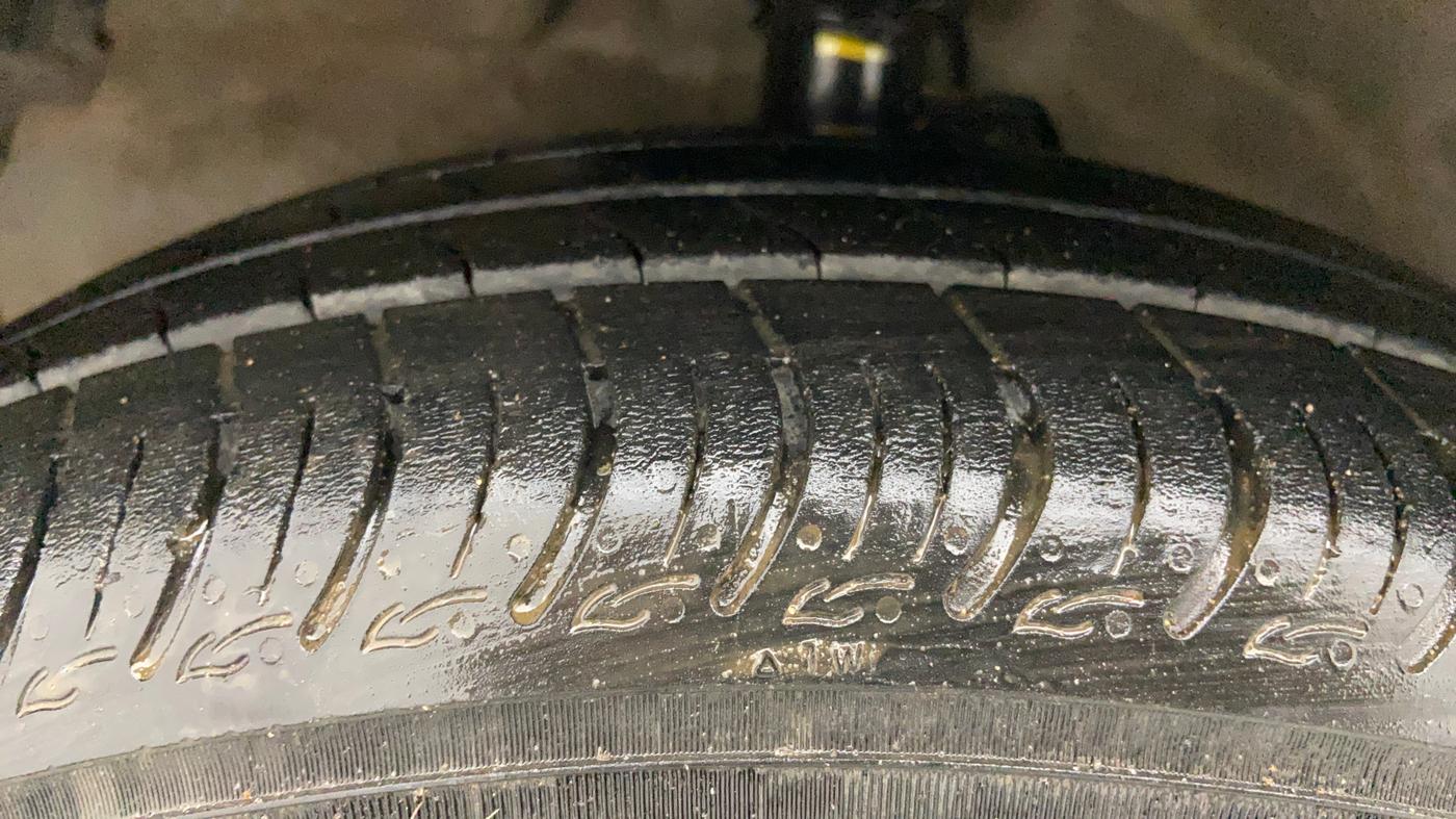 2019 Maruti Celerio ZXI, Petrol, Manual, 68,070 km, Left Front Tyre Tread