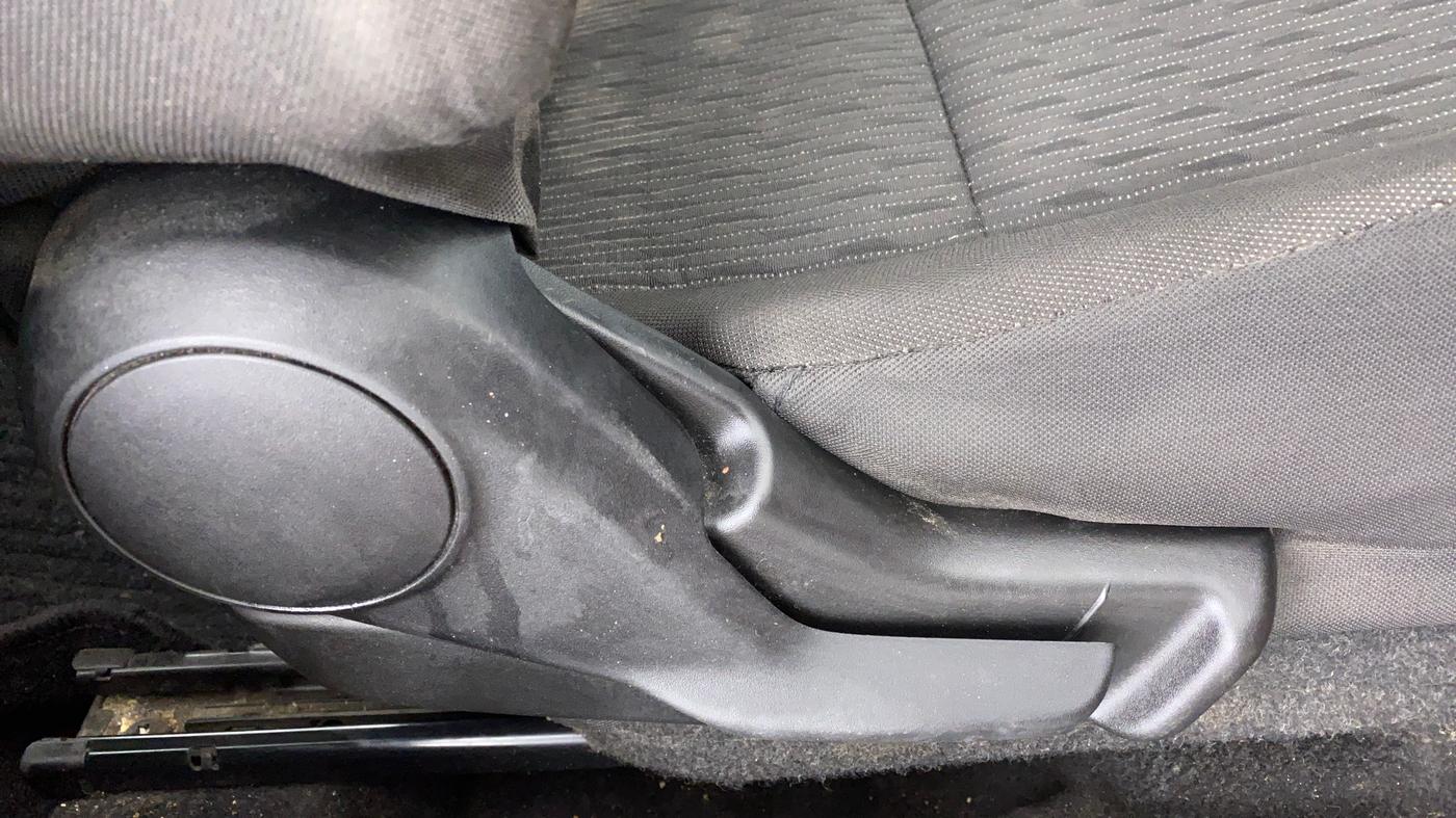2018 Maruti Baleno DELTA PETROL 1.2, CNG, Manual, 27,538 km, Driver Side Adjustment Panel