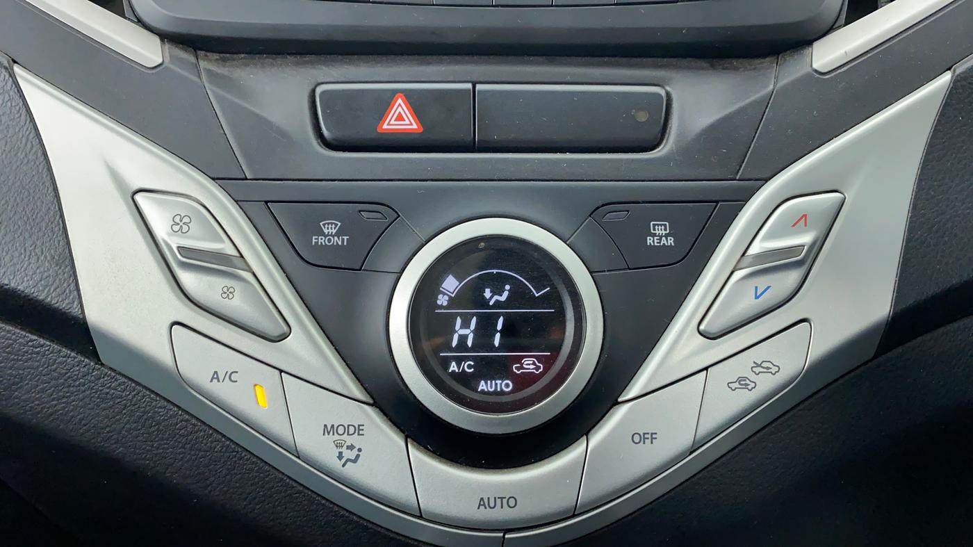 2018 Maruti Baleno DELTA PETROL 1.2, CNG, Manual, 27,538 km, Automatic Climate Control
