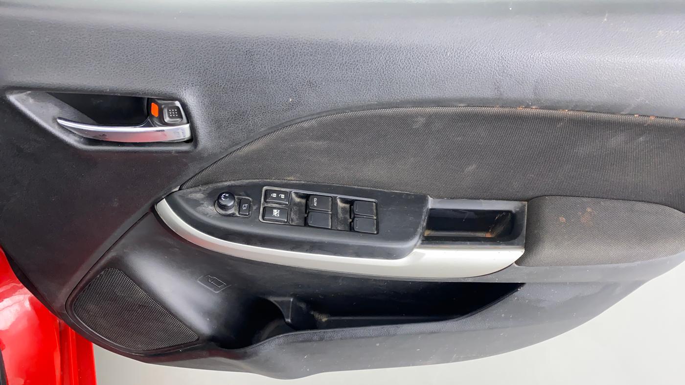 2018 Maruti Baleno DELTA PETROL 1.2, CNG, Manual, 27,538 km, Driver Side Door Panels Control
