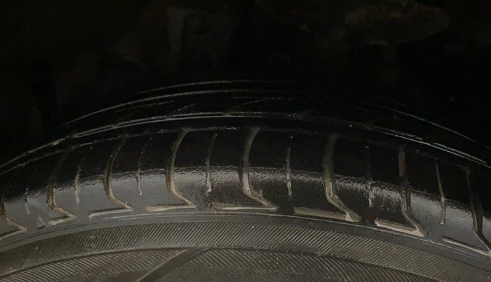 2020 Honda City 1.5L I-VTEC V MT, Petrol, Manual, 57,142 km, Left Front Tyre Tread