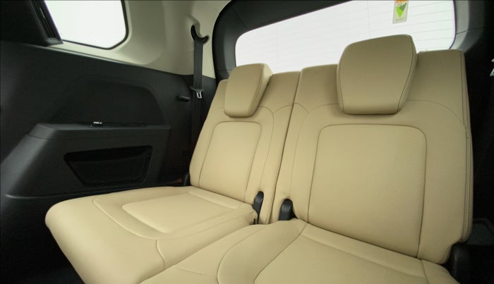 2021 Tata Safari XZA+  KRYOTEC, Diesel, Automatic, 16,784 km, Third Seat Row ( optional )