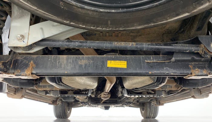 2021 Tata Safari XZA+  KRYOTEC, Diesel, Automatic, 16,784 km, Rear Underbody