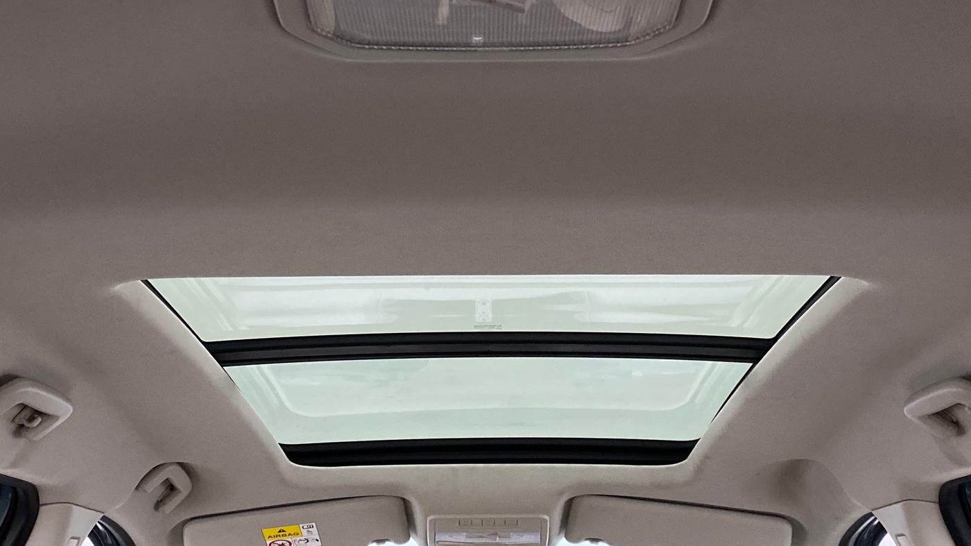 2021 Tata Safari XZA+  KRYOTEC, Diesel, Automatic, 16,784 km, Moonroof/ Sunroof