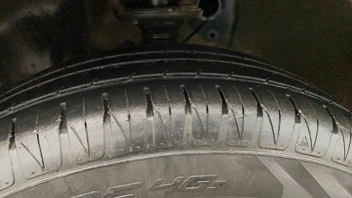 2021 Maruti IGNIS ZETA 1.2, Petrol, Manual, 96,670 km, Left Front Tyre Tread